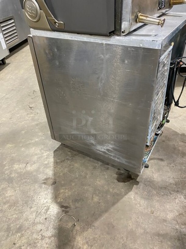 Delfield Commercial Single Door Lowboy/ Worktop Cooler! With Poly Coated Racks! All Stainless Steel! SN: 1405152002438 115V 60HZ 1 Phase - Image 4 of 7