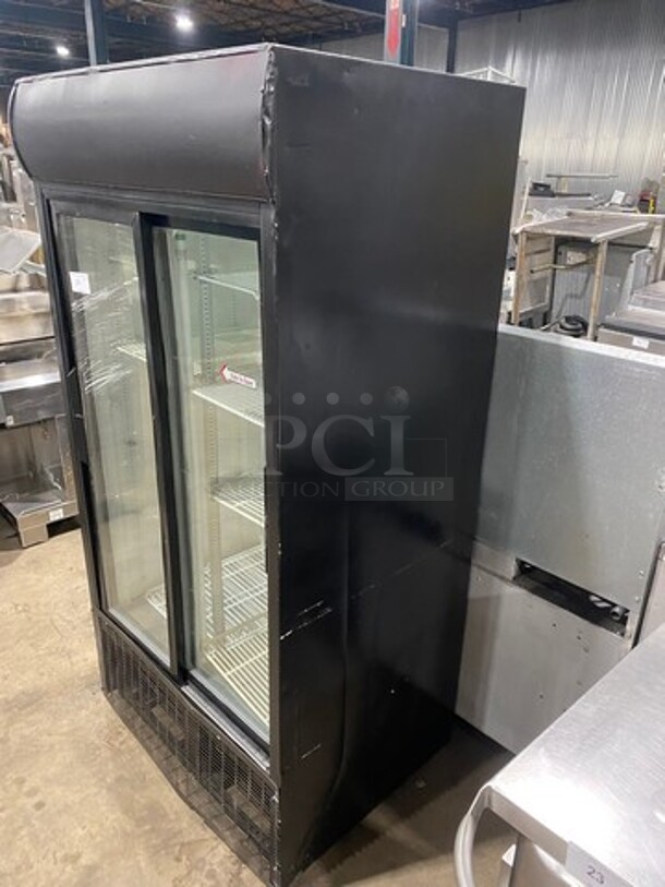 True Commercial 2 Sliding Door Reach In Refrigerator Merchandiser! With View Through Doors! With Poly Coated Racks! Model: GDM33 SN: 13089041 115V 60HZ 1 Phase - Image 3 of 8