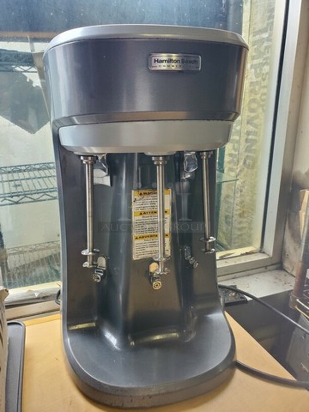 Hamilton Beach Triple Spindle Drink Mixer! - Image 2 of 4