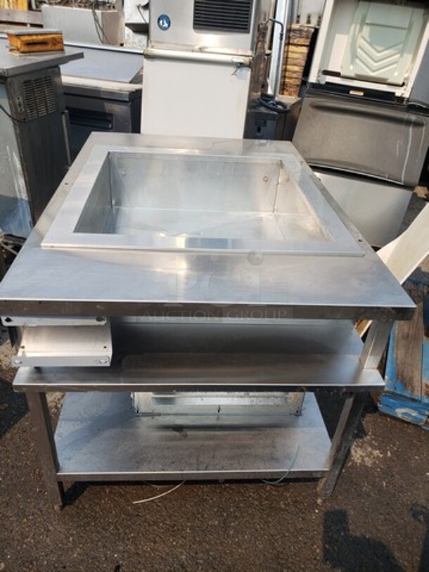Stainless Steel Drop In Cold Food Station! - Image 2 of 4