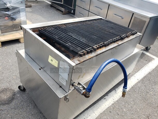 American Range Charbroiler, Natural Gas! All Knobs are included. Stainless Steel Stand not included. - Image 3 of 5