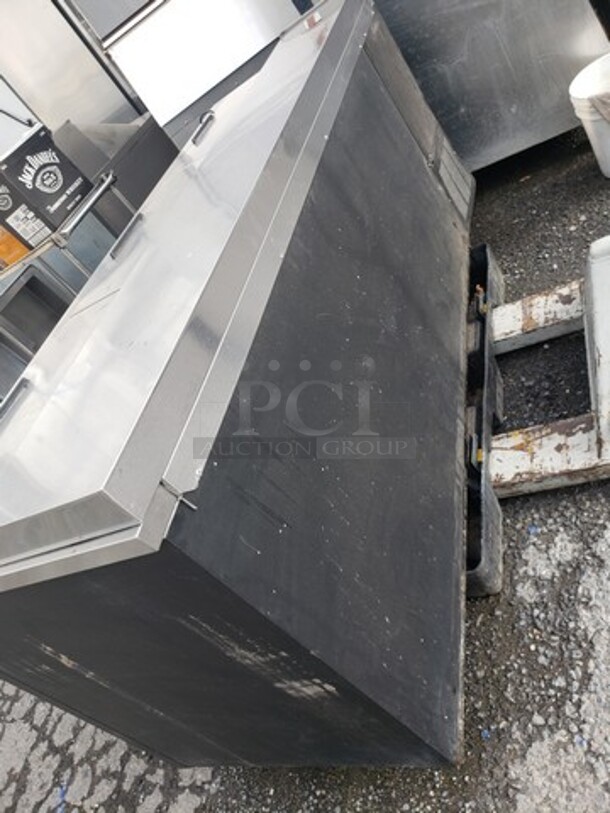 Beverage Air DW79 80" Forced Air Bottle Cooler! - Image 4 of 9
