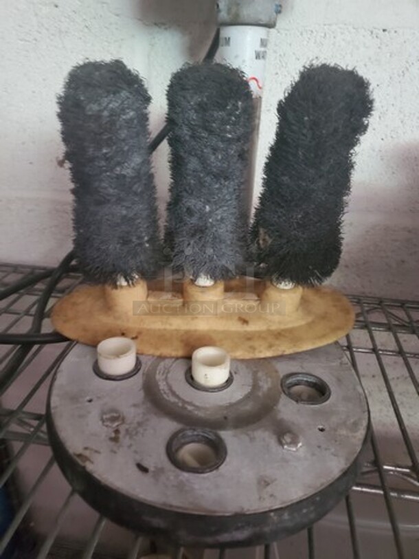 Hamilton Beach Commercial Upright Glass Washer (Missing some parts)  - Image 3 of 3