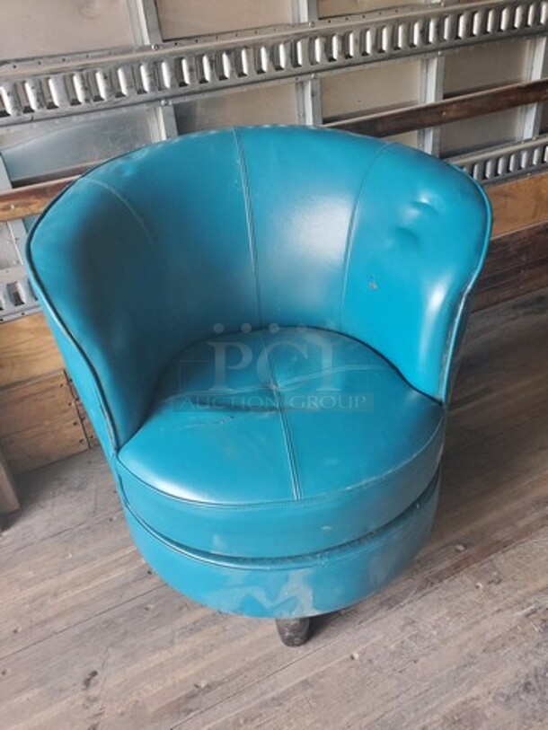 Blue, Single Sofa Chair (The item have some signs of cosmetic wear) - Image 1 of 3