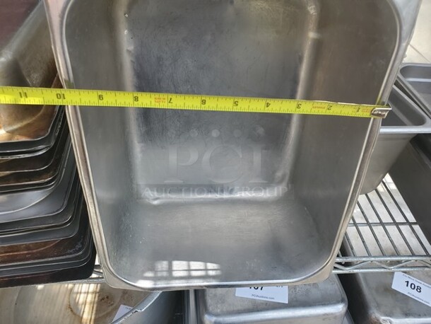 Lot of 2 Stainless Steel Food Pans *without lids* - Image 3 of 4