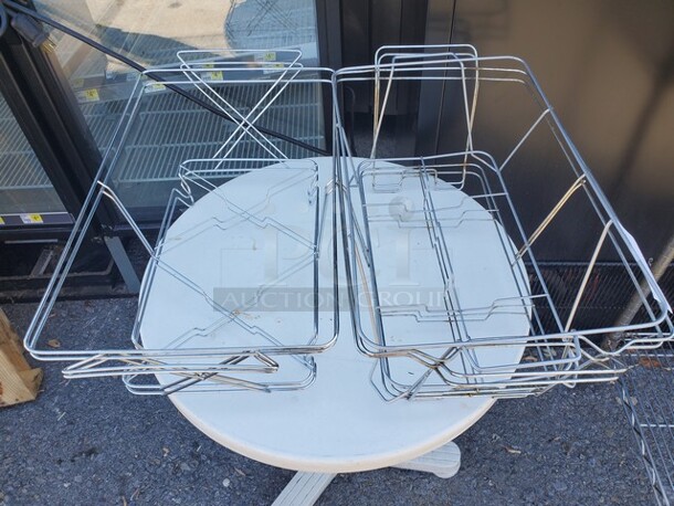 Lot of 5 Wire Chafing Racks
(5xBid) - Image 1 of 1
