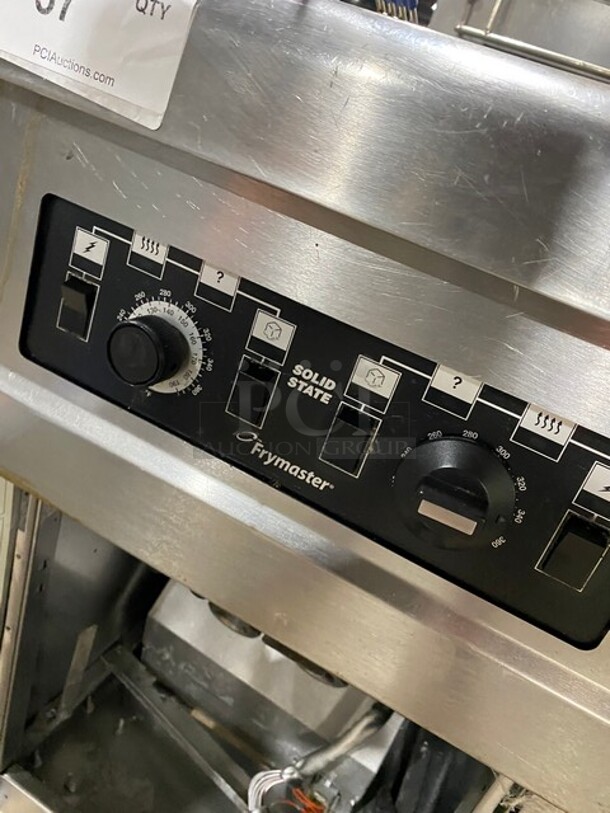 Frymaster Commercial Electric Powered Split Bay Deep Fat Fryer! With Metal Frying Baskets! All Stainless Steel! On Casters! Working When Removed! Model: RE1142SE SN: 1508NA0057! 208V 60HZ 3 Phase! - Image 8 of 10