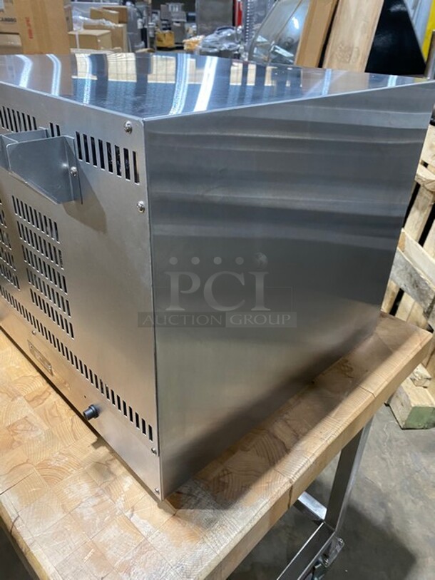 NEW IN BOX! Star Holman Electric Countertop Convection oven! MODEL CCOH3 SN: COCCO82000640 120V! Working!  - Image 5 of 12