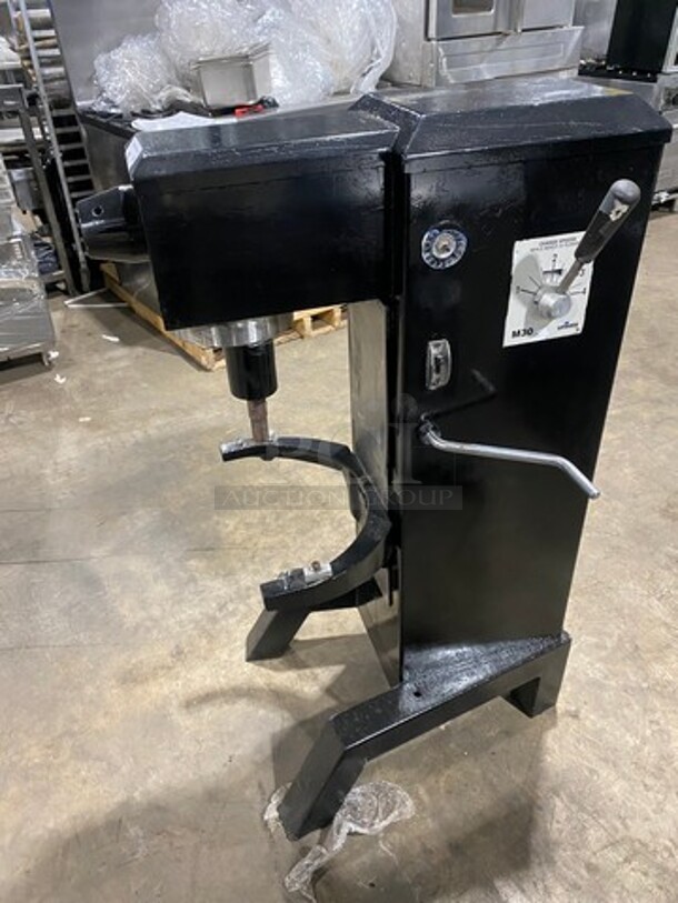 Univex Commercial Planetary Mixer! Model: M30 1 Phase - Image 2 of 10