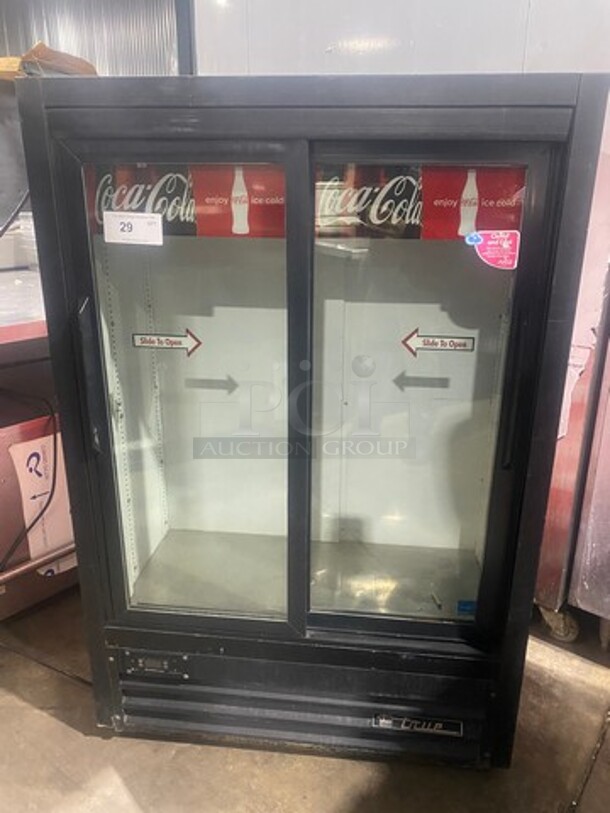True Commercial 2 Door Reach In Refrigerator Merchandiser! With View Through Sliding Doors! Model: GDM33SSL54EM SN: 6886252 115V 60HZ 1 Phase