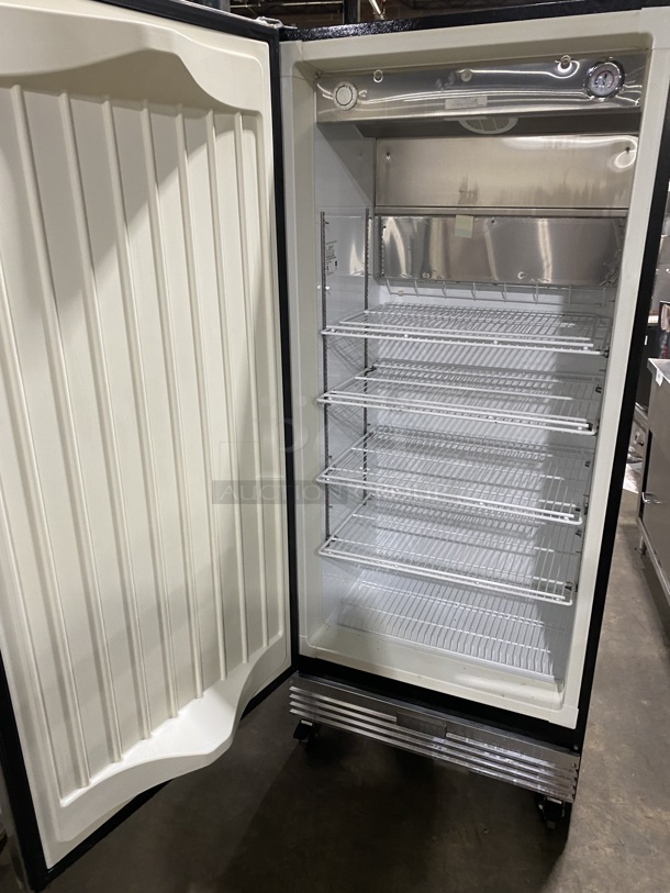 ELECTROLUX Stainless Steel 1 Door Freezer W/Poly Coated Racks! On Casters! Model FCFS181LQBA Serial WB72657232 115V/60Hz - Image 5 of 8