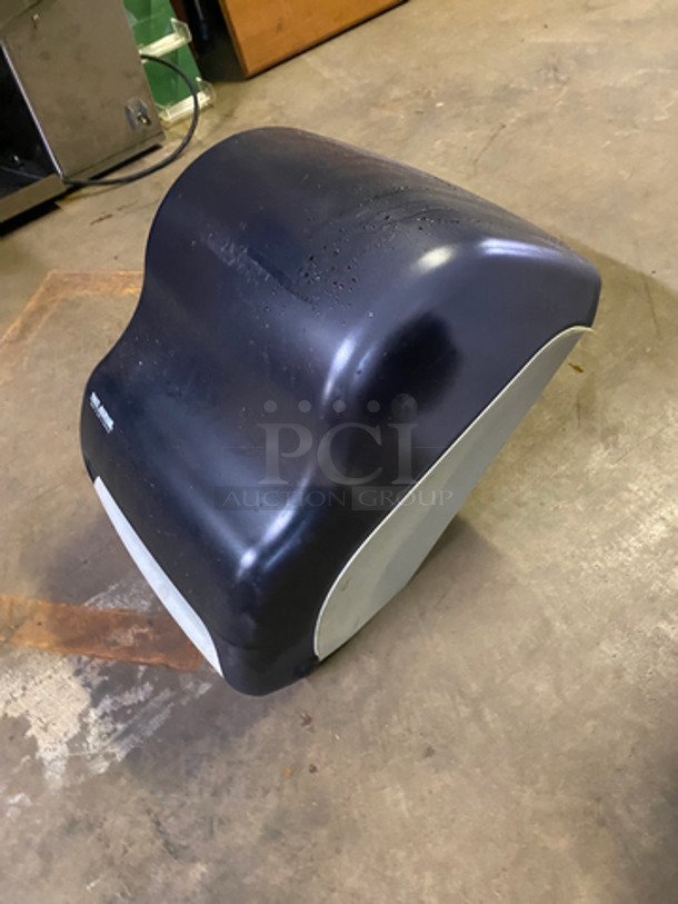 San Jamar Automatic Hands-Free Paper Towel Dispenser! 2x Your Bid! - Image 2 of 5