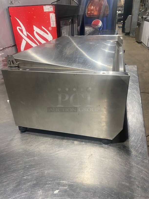 COOL! Artic Air Commercial Countertop Refrigerated Prep Station! All Stainless Steel! Model: ACP40 SN: S817104 115V - Image 4 of 9