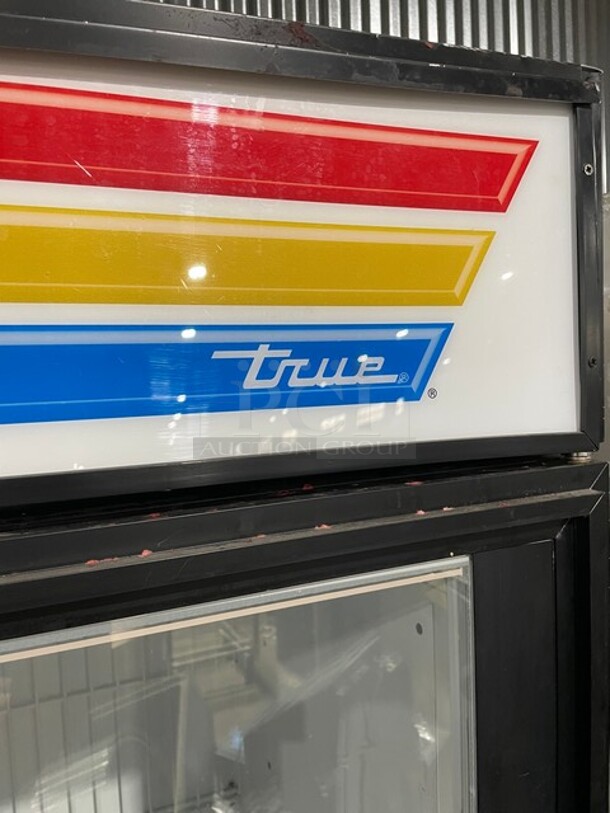 True Commercial Single Door Reach In Freezer Merchandiser! With View Through Door! With Poly Coated Racks! Model: GDM23F SN:7358082 115V 1PH - Image 7 of 9