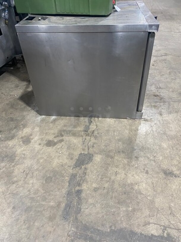 Duke Commercial Convection Oven! With View Through Doors! Metal Oven Racks! All Stainless Steel! Model: 6/13 - Image 3 of 7