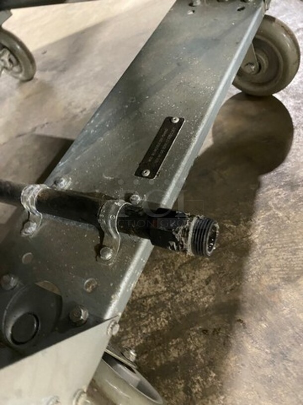 Like New! Sierra Commercial Natural Gas Powered Deep Fat Fryer! With 2 Metal Frying Baskets! With Backsplash! All Stainless Steel! On Casters! Model: SRF7580NG SN: 170802367 - Image 10 of 10