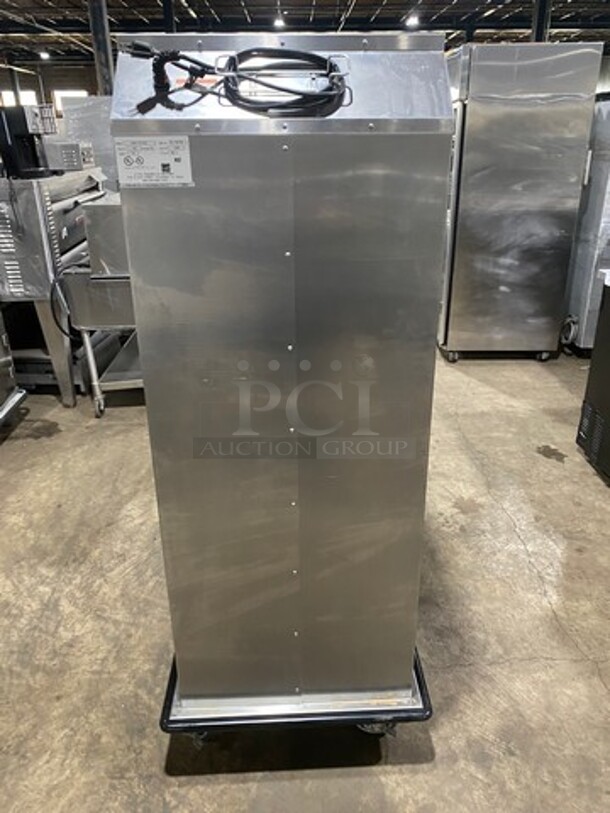 Wittco Commercial Electric Powered Heated Holding Cabinet! All Stainless Steel! On Casters! Model: 182615SCH SN: EX720758 120V 60HZ 1 Phase - Image 4 of 8