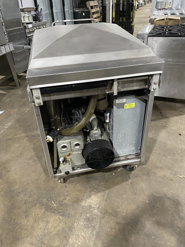 Sipromac Commercial Floor Style Single Chamber Vacuum Sealing Machine! Eletric Powered! All Stainless Steel! On Casters! MODEL 550A SN:5516 208V 3PH - Image 3 of 9