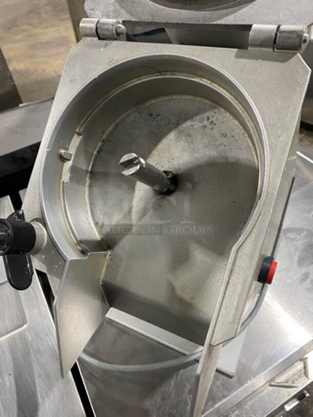 Hobart Commercial Countertop Food Processor/Chopper Machine! Model: FP100 SN: 761032994 120V 60HZ 1 Phase - Image 6 of 8