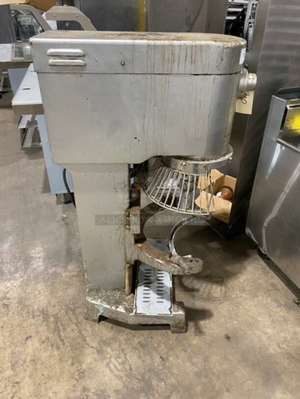 Precision Mixers Commercial Floor Style Planetary Mixer! With Bowl Guard! With Spiral Hook Attachment! Model: V60 SN: 62595 220V60HZ 3 Phase - Image 3 of 7