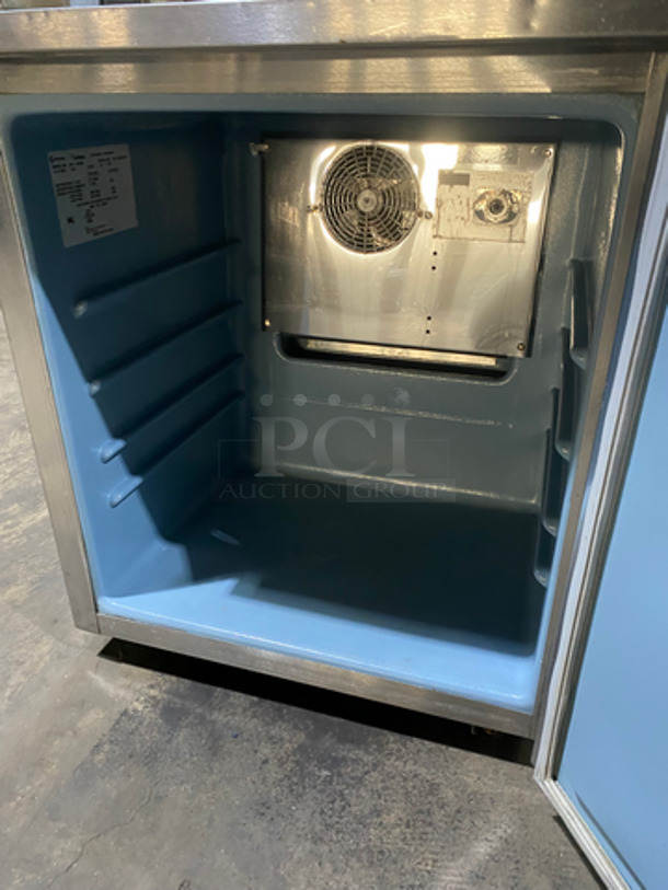 Delfield Commercial Single Door Lowboy/Worktop Cooler! All Stainless Steel! Model: 406STAR2 SN: 1511152001556 115V 60HZ 1 Phase - Image 5 of 8
