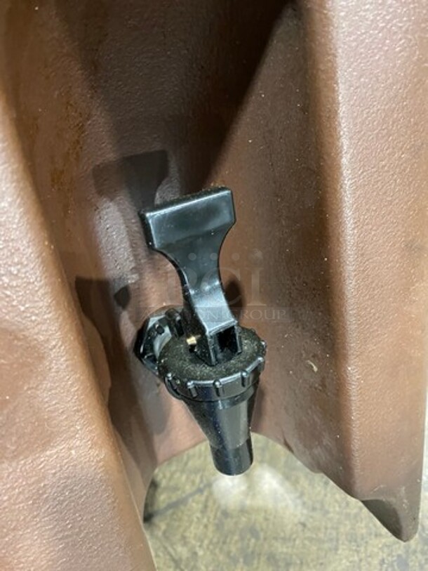 Cambro Insulated Beverage Dispenser/ Holder! With Side Handles! With Lid! - Image 5 of 6