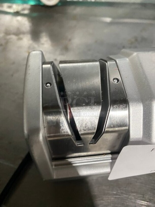 Galaxy Countertop Electric Powered Knife Sharper! Model: WT28F 120V - Image 3 of 6