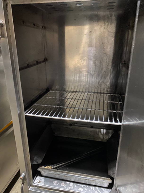 All Stainless Steel Commercial Single Door Gas Powered Smoker! With Metal Rack! On Legs! - Image 4 of 7