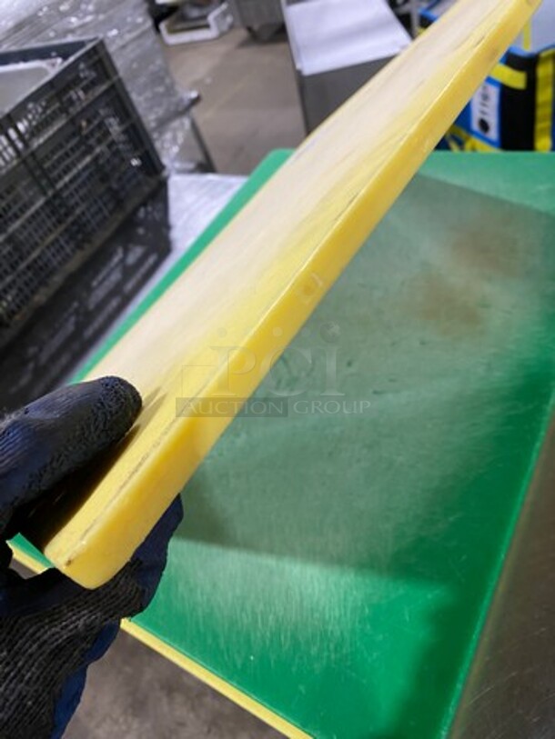 Green And Yellow Poly Cutting Boards! 4x Your Bid! - Image 4 of 4