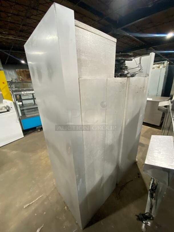 Traulsen Commercial 2 Door Reach In Cooler! All Stainless Steel! Model: GHT226WUT SN: 230755 115 60HZ 1 Phase - Image 4 of 8