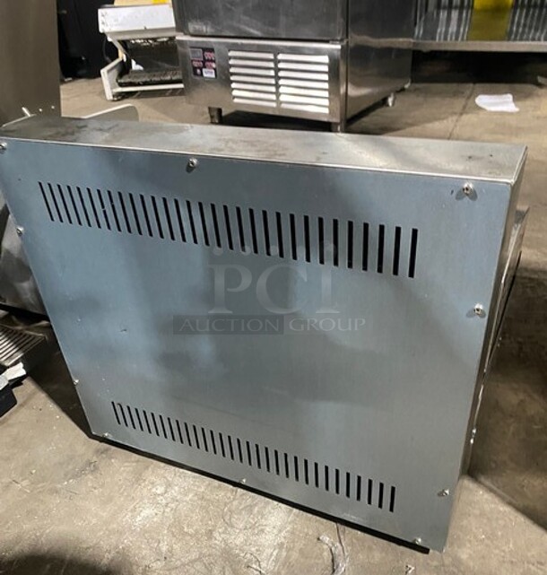 Avantco Stainless Steel 23" Commercial Countertop Electric Powered Salamander! MODEL 177SAL17M SN:CK220762R557 208/240V 1PH - Image 3 of 9