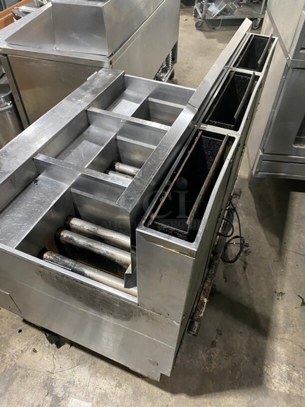 PITCO Soltice Series Frialator Stainless Steel Commercial Natural Gas Powered 3 Bay Deep Fat Fryer! Model:SSH60 Serial G12FC026375! On Commercial Casters! - Image 10 of 11
