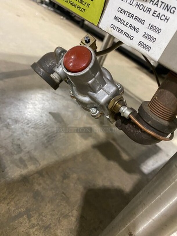 WOW! BRAND NEW! NEVER USED! Vulcan Commercial Natural Gas Powered 5 Ring Jet Burner Stock Pot! All Stainless Steel! On Legs! Model: SPR10005 SN: 481079555RS - Image 9 of 10