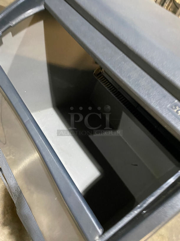 Scotsman Commercial Ice Bin! Stainless Steel Body! On Legs! NOT TESTED! Model: CU2026MA-1E SN: 18051320010560 115V 60HZ 1 Phase - Image 6 of 8