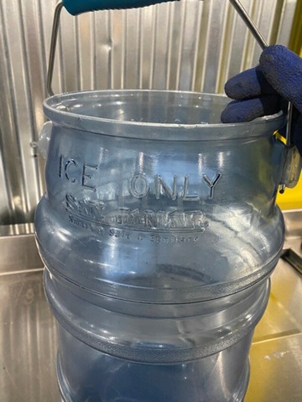 San Jamar SafTice Blue Poly Ice Bucket! - Image 3 of 5