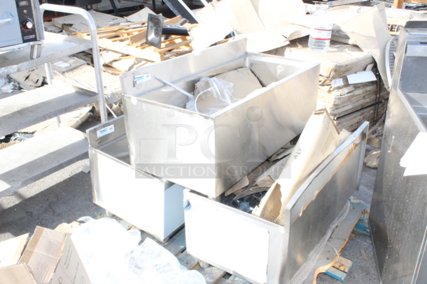 BRAND NEW SCRATCH & DENT! Regency 18" x 36" Underbar Ice Bin with 7 Circuit Post-Mix Cold Plate and Bottle Holders - 79 lb. 3x Your Bid.  - Image 2 of 10