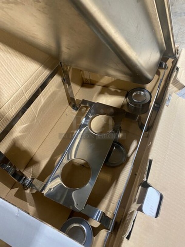 Winco Stainless Steel Chafing Dish! 3x Your Bid! - Image 4 of 5