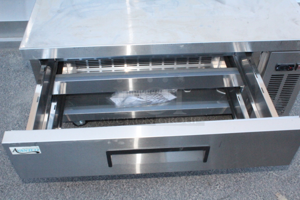 BRAND NEW SCRATCH & DENT! Avantco CBE-48-HC 48" 2 Drawer Refrigerated Chef Base. 115v S/N: 945852485 7032 2312 48-3/8x32-1/8x25-3/16 - Image 7 of 7