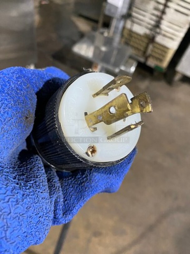 Electro Freeze 3 Handle Electric Powered Soft Serve Ice Cream/Yogurt Machine! All Stainless Steel Body! On Casters! Model: SL500132 SN: C2R1021 208/230V 60HZ 3 Phase - Image 10 of 10