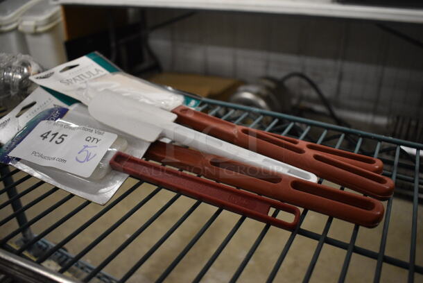 5 Various BRAND NEW! Poly Scraping Spatulas. Includes 14". 5 Times Your Bid! - Image 3 of 3