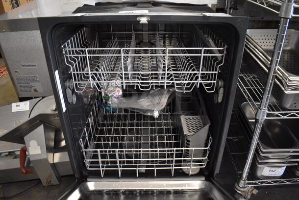 BRAND NEW SCRATCH AND DENT! Whirlpool WDT730PAHW 0 Metal Undercounter Dishwasher. 24x24x35 - Image 6 of 9