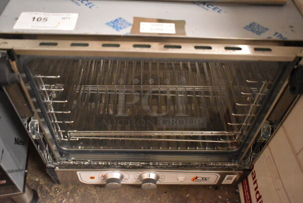 BRAND NEW SCRATCH AND DENT! Cooking Performance Group CPG 351COHT4M Stainless Steel Commercial Electric Thermostatic Countertop 4 Tray Half Size Convection Oven with Steam Injection. See Pictures For Broken Glass Door. 208-240 Volts, 1 Phase.  - Image 3 of 8