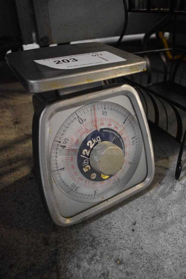 Metal Food Portioning Scale. 7x7x9 - Image 2 of 3