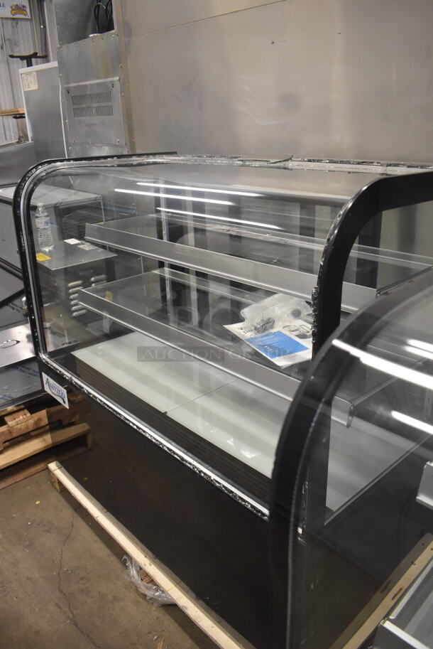 BRAND NEW SCRATCH AND DENT! Avantco BC-48-HC 48" Curved Glass Black Refrigerated Bakery Display Case. Missing Top Pane of Glass. 110-120 Volt 1 Phase. Tested and Working! - Image 3 of 6