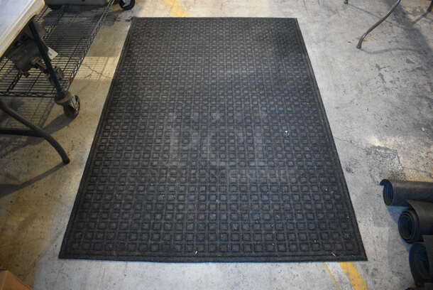 Black Floor Mat. 72x48