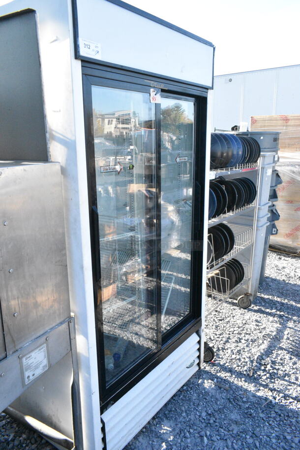 True GDM-33 Metal Commercial 2 Door Reach In Cooler Merchandiser. 115 Volts, 1 Phase.  - Image 1 of 6