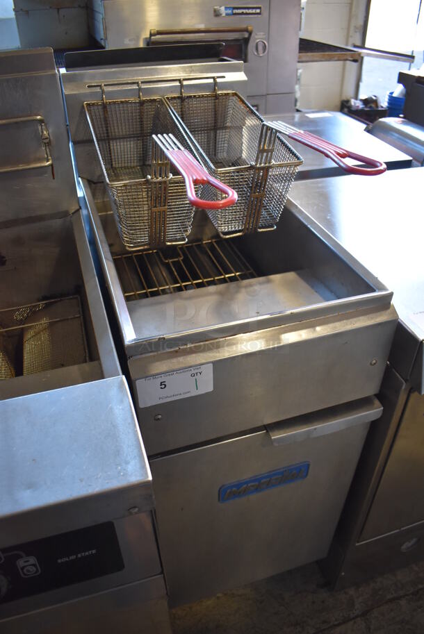 Imperial Stainless Steel Commercial Floor Style Natural Gas Powered Deep Fat Fryer w/ 2 Metal Baskets on Commercial Casters. 15.5x31x46 - Image 3 of 7