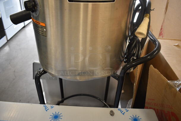 Hobart Model 6115 Stainless Steel Commercial Countertop Potato Peeler on Black Metal Stand w/ Commercial Casters. 115 Volts, 1 Phase. Unit Has Only Been Used One Time! 19x19x60. Tested and Working! - Image 10 of 10