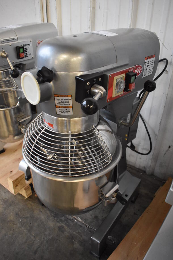 BRAND NEW SCRATCH AND DENT! Avantco 177MX20H Metal Commercial Floor Style 20 Quart Planetary Dough Mixer w/ Stainless Steel Mixing Bowl, Bowl Guard, Dough Hook, Balloon Whisk and Paddle Attachments. 110 Volts, 1 Phase. 17x24x32. Tested and Working!