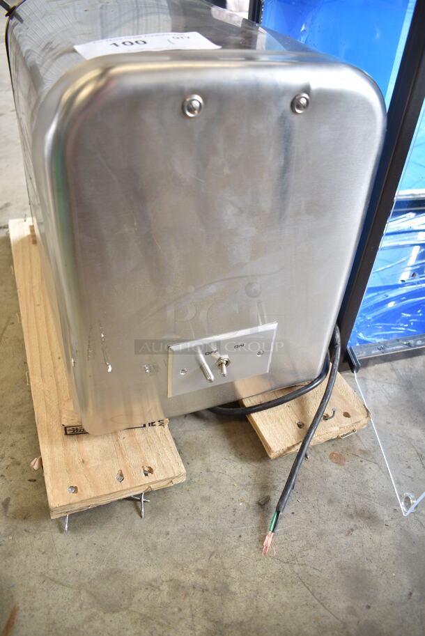 BRAND NEW SCRATCH AND DENT! 2023 Hobart 4822 Stainless Steel Commercial Countertop #22 Meat Grinder / Chopper Base. 120 Volts, 1 Phase. Cannot Test Due To Cut Power Cord - Image 5 of 8